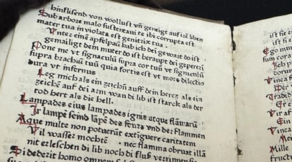 Provinzbibliothek altes Buch