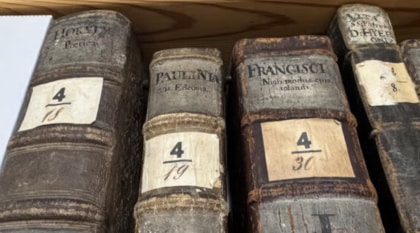 Provinzbibliothek Eger
